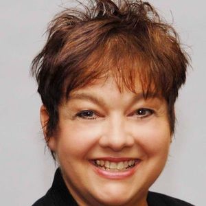 Meet your Posher, Renee